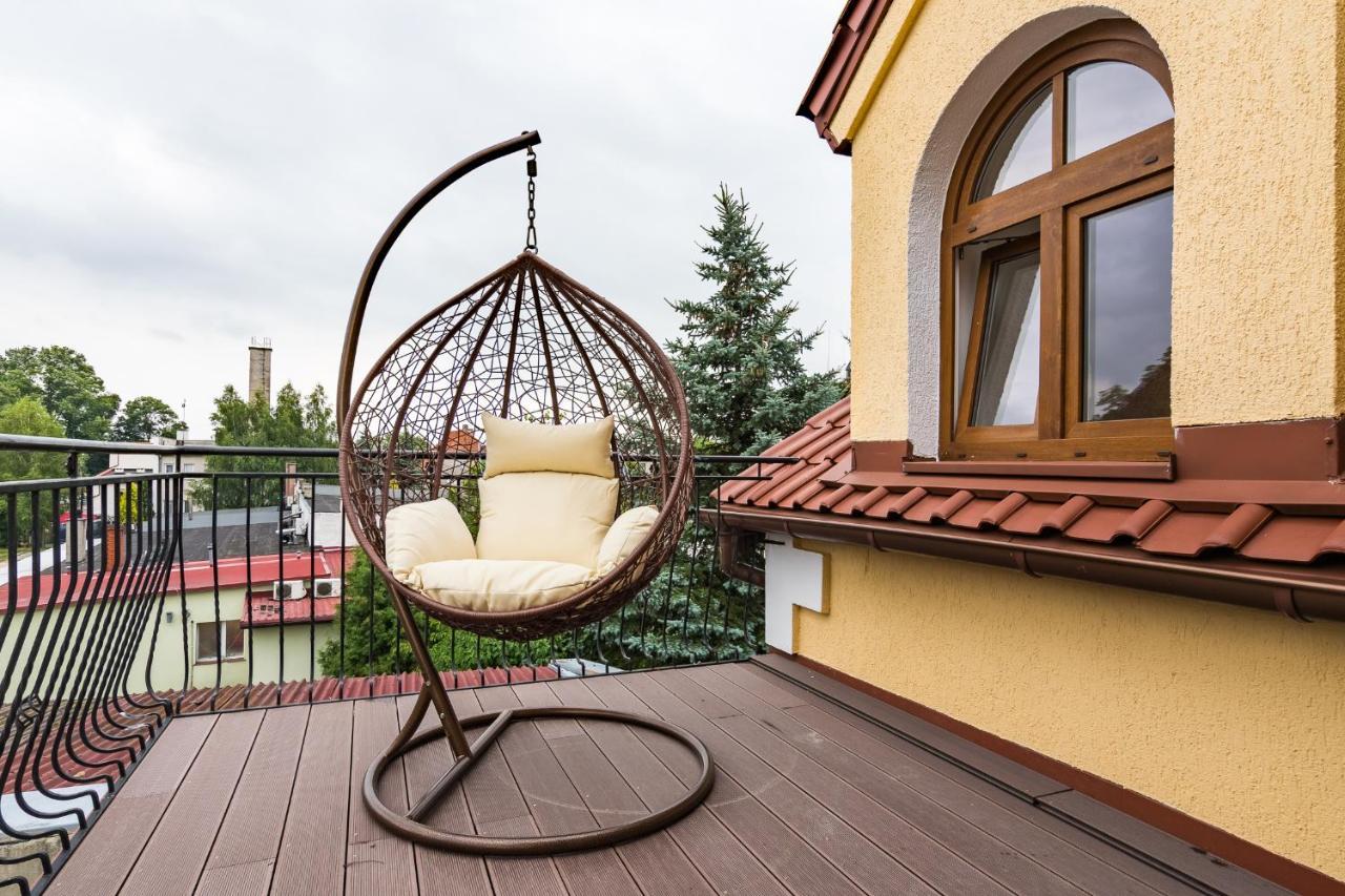 Pokoje Goscinne Przy Rynku Dąbrówno Exteriér fotografie